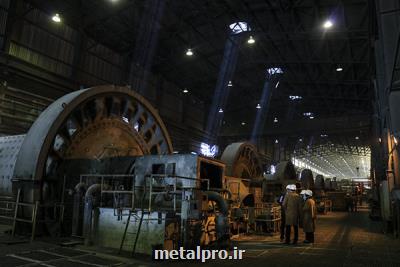 تفاهمنامه ای برای حضور حداکثری دانش بنیان ها در زنجیره ارزش صنایع در رابطه با معدن