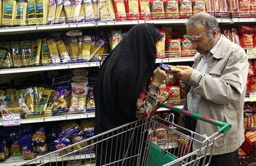 توسعه فروشگاه های بزرگ و محلی هر دو ضروریست