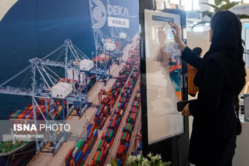 نشست تبادل نظر با شرکتهای دانش بنیان حوزه حمل و نقل و ترافیک