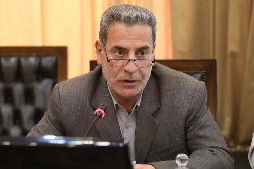 احتکار نهاده های وارداتی با ارز دولتی خیانت به دامداران است