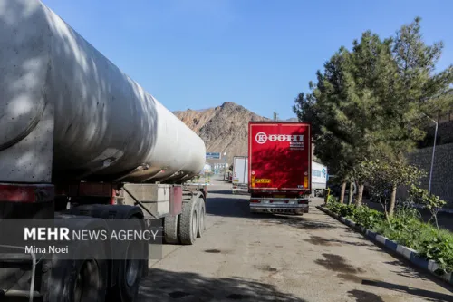 سرگردانی 20 هزار کانتینر کالای ایران در بنادر پاکستان گره اصلی کجاست؟