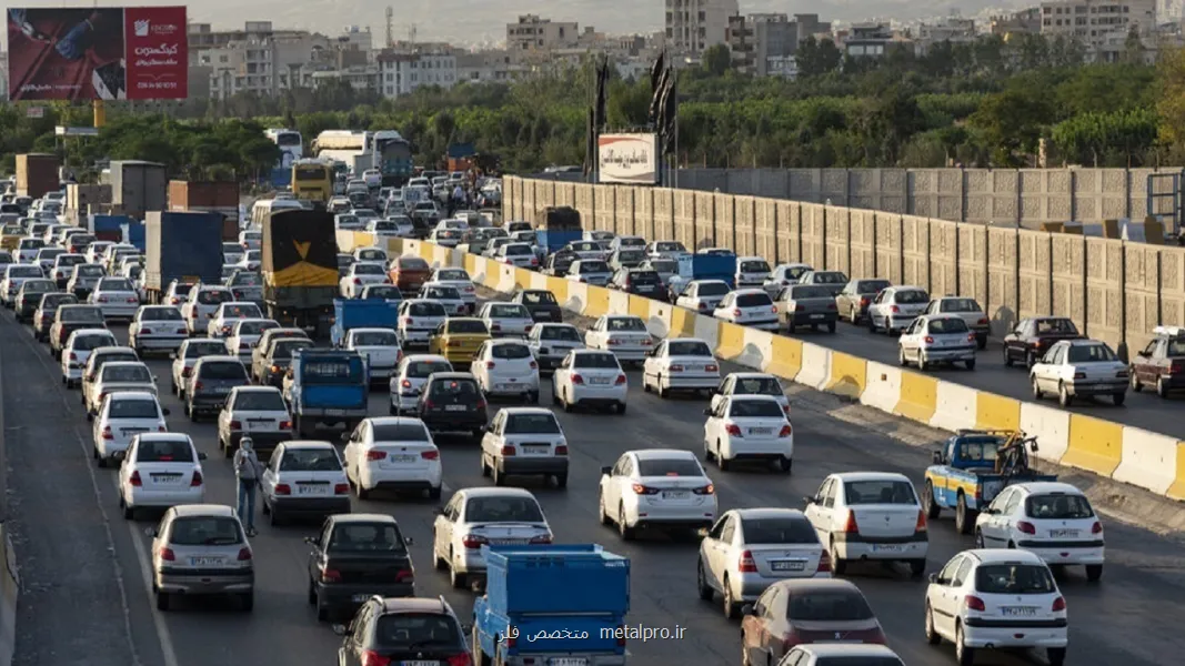 ترافیک سنگین در محورهای منتهی به تهران